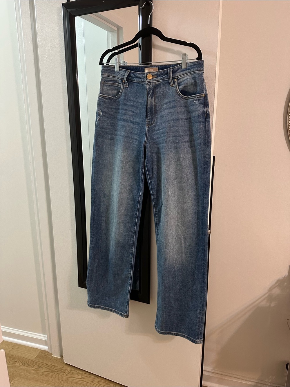 Kut from the Kloth High-Rise Sienna Straight Leg Women’s Jeans - size 8